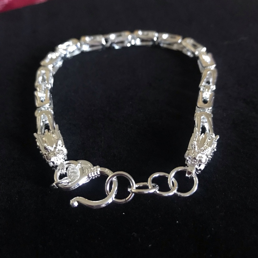 Sterling silver dragon theme bracelet